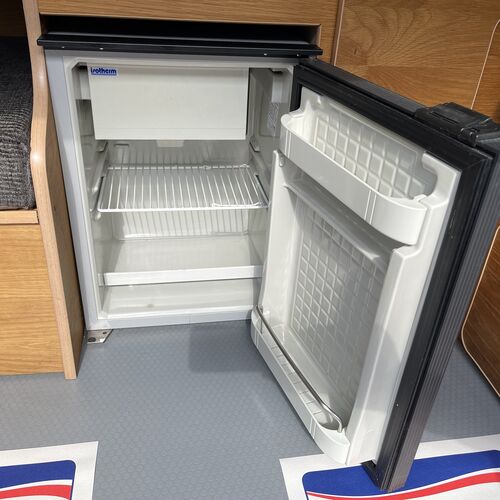 1997 Toyota Granvia Camper Van 4 Berth 2.7 Petrol Automatic 49623 Miles