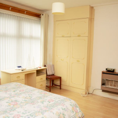 4 Bedroom Terraced for Rent