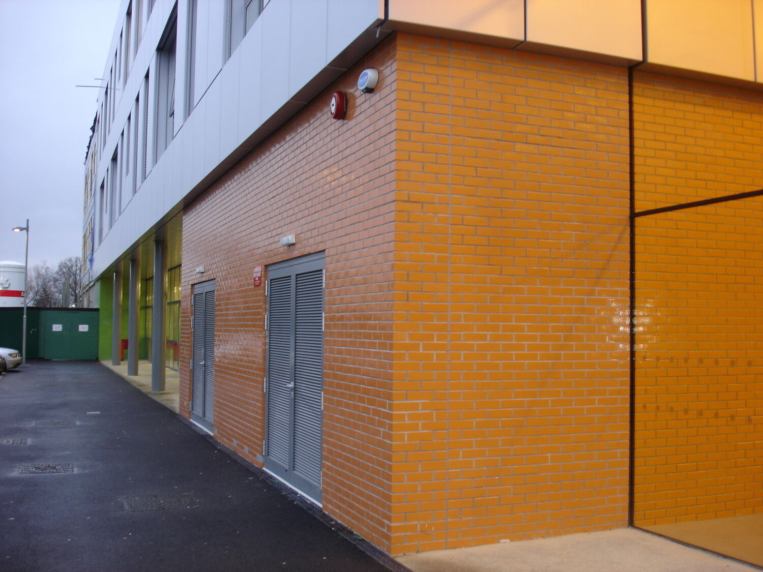 Chessington Community College, Chessington