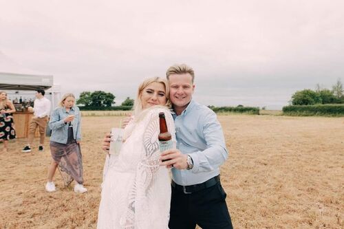 Gallery | Jolly Hucksters Mobile Bar Company | mobile bar Hertfordshire/mobile bar Buckinghamshire/mobile bar Hertfordshire/Wedding bar Buckinghamshire | wedding bar Hertfordshire | Real ale events bar /corporate events Hertfordshire/party bars Buckinghamshire/charity event bars