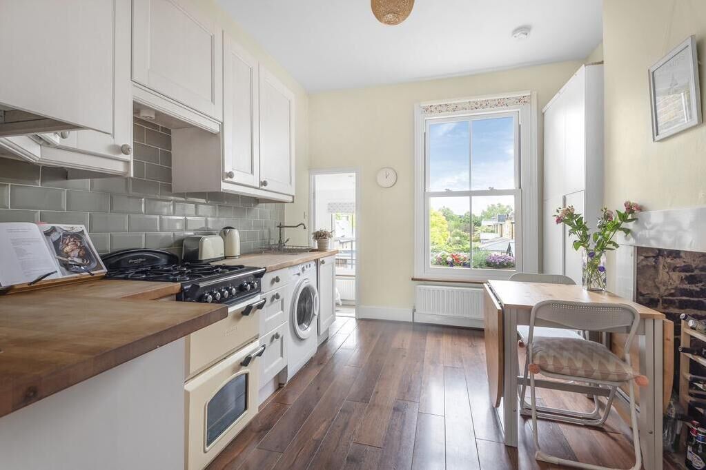 Stanley Road, Teddington