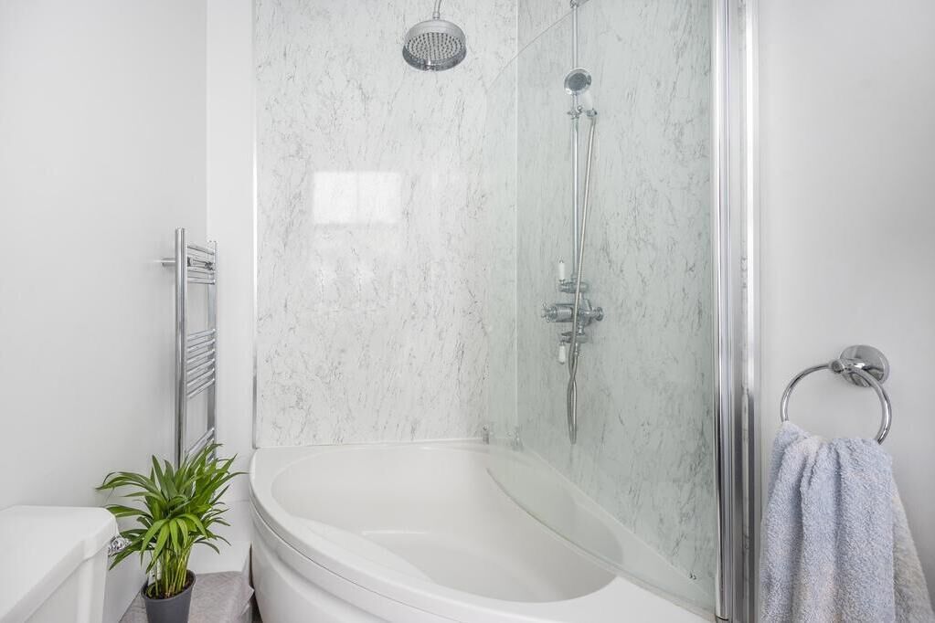 Stanley Road, Teddington