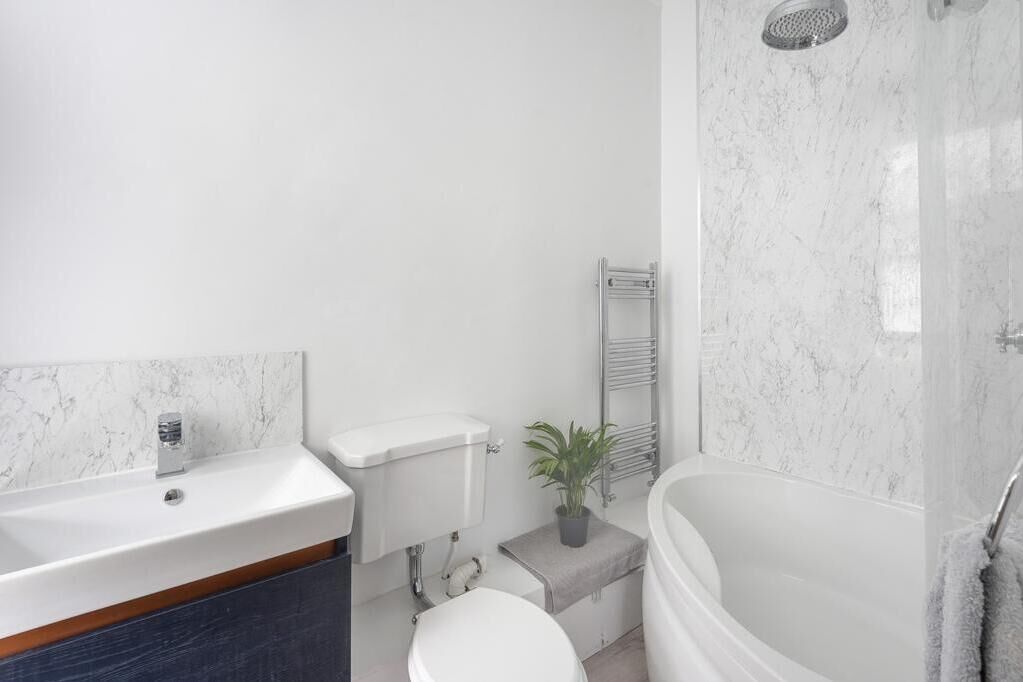 Stanley Road, Teddington