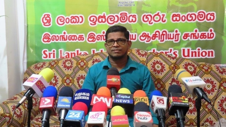 கல்வியை பாதுகாக்கும்  உரிமைக்கான போராட்டத்தில் கை கோருங்கள் - ஜெஸ்மி எம்.மூஸா