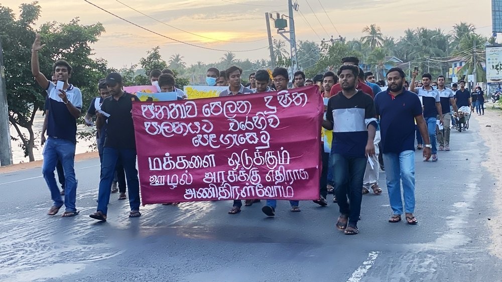 கோட்டாபய  வீட்டுக்கு  செல்