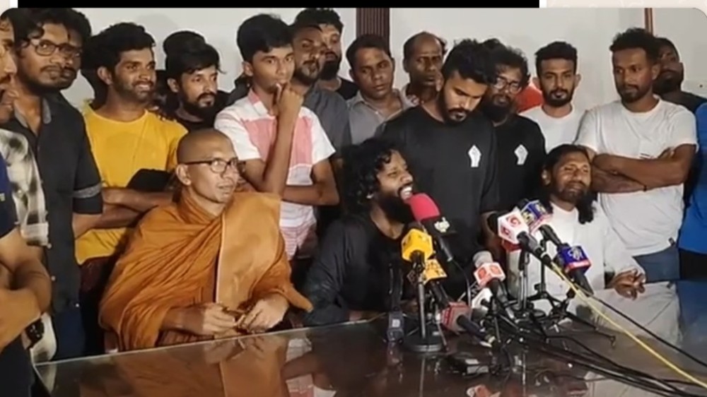 உலகிற்கு காண்பிக்கப்பட்ட மக்கள் போராட்டத்தினால் எங்கள் 6 கோரிக்கைகளும் நிறைவேற்றப்பட வேண்டும்.