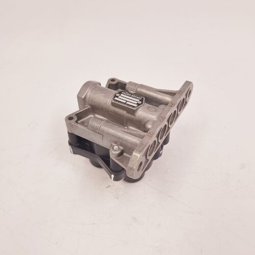 K011255 (AE4605) Four Circuit Protection Valve