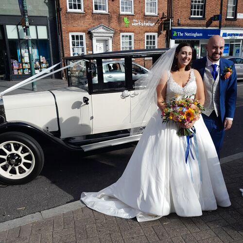 Gallery | Wedding Cars Harpenden, St Albans, Watford, Hemel Hempstead | Heritage Classic Cars