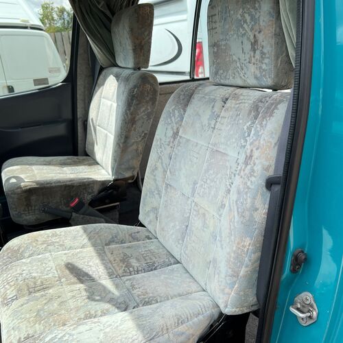 Devon Sunrise Toyota Hiace 2000 model Camper Van 2 Berth 2.4TD Heating/Toilet