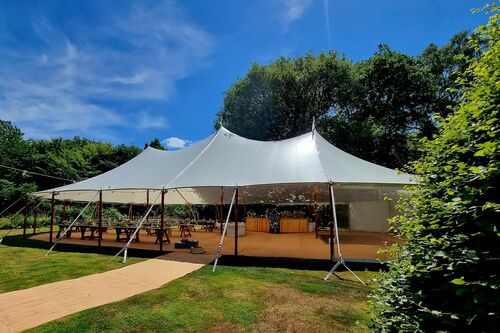 Gallery | Jolly Hucksters Mobile Bar Company | mobile bar Hertfordshire/mobile bar Buckinghamshire/mobile bar Hertfordshire/Wedding bar Buckinghamshire | wedding bar Hertfordshire | Real ale events bar /corporate events Hertfordshire/party bars Buckinghamshire/charity event bars