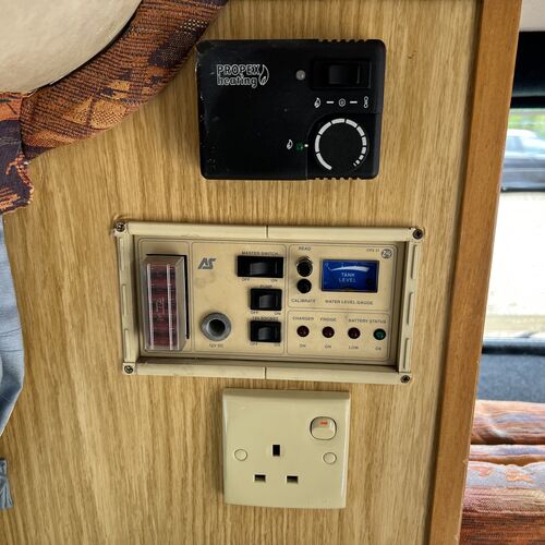 Autosleeper Trident 4 Berth Camper Van 1997 VW Transporter T4 - 1 Owner 15 years