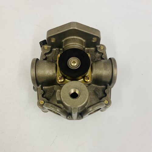 KY1657/1 Relay Valve