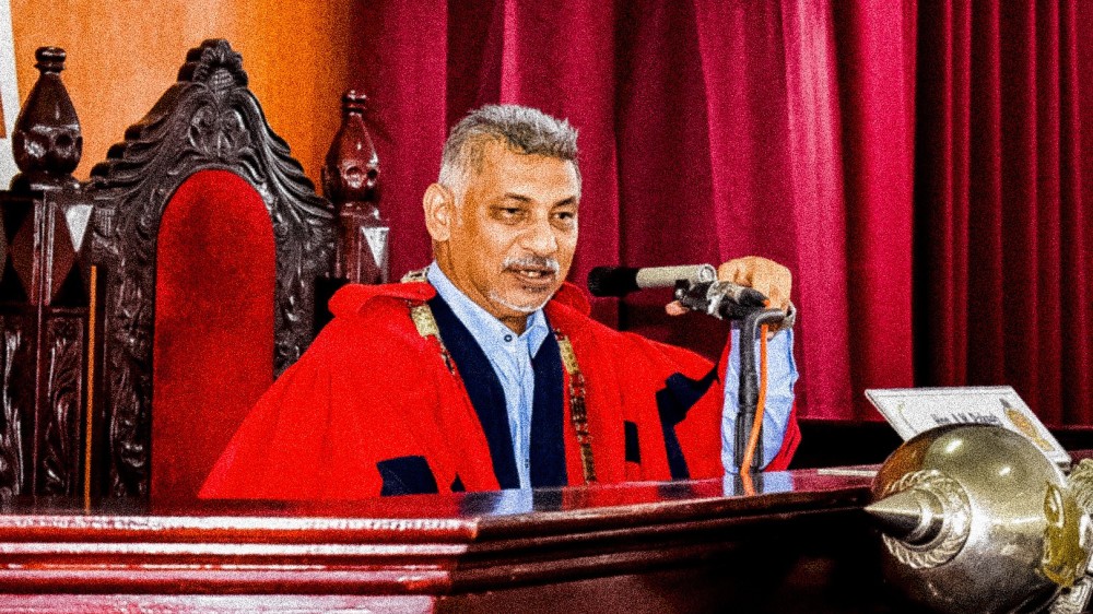 திட்டமிட்டு சேறு பூசுகின்றனர்