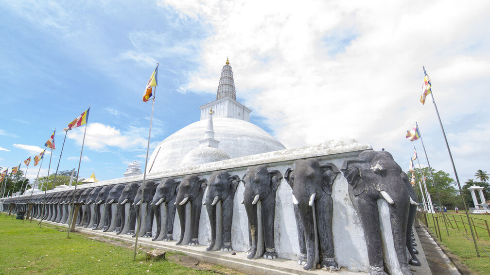 Anuradhapura(m)