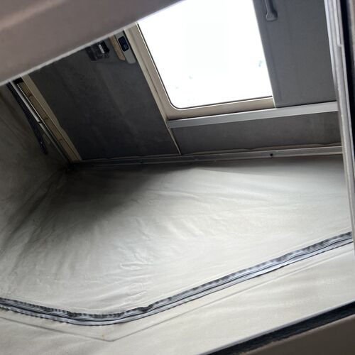 1999 Mazda Bongo 2.5 V6 Imperial Moonfleet Camper Van 4 Berth