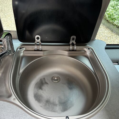 1999 Mazda Bongo 2.5 V6 Imperial Moonfleet Camper Van 4 Berth