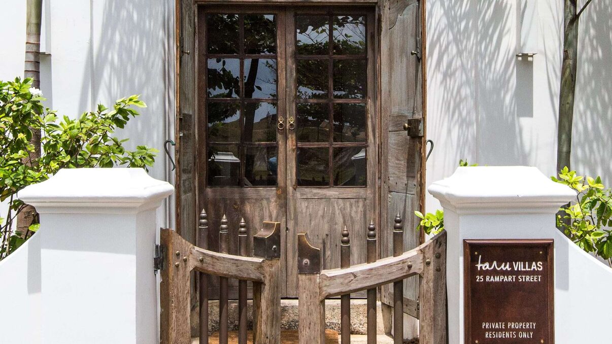 Taru Villas Rampart Street