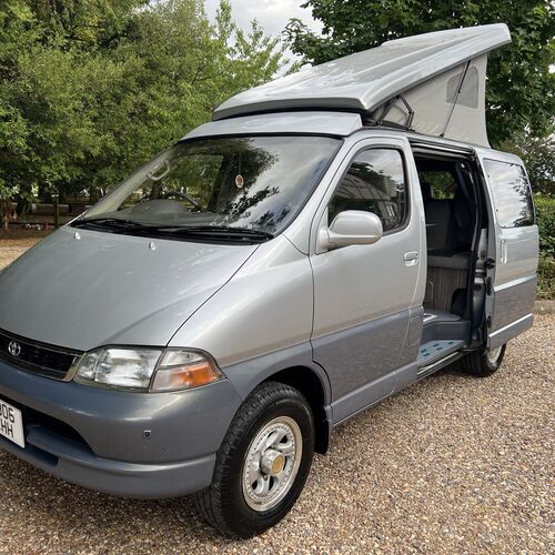 Toyota Granvia 3.0TD 4WD Auto Camper Van 4 Berth PRO Conversion 1996 Silver