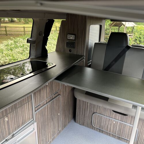 Toyota Granvia 3.0TD 4WD Auto Camper Van 4 Berth PRO Conversion 1996 Silver