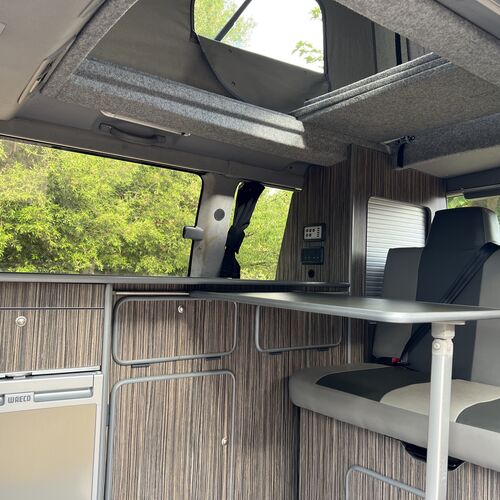 Toyota Granvia 3.0TD 4WD Auto Camper Van 4 Berth PRO Conversion 1996 Silver