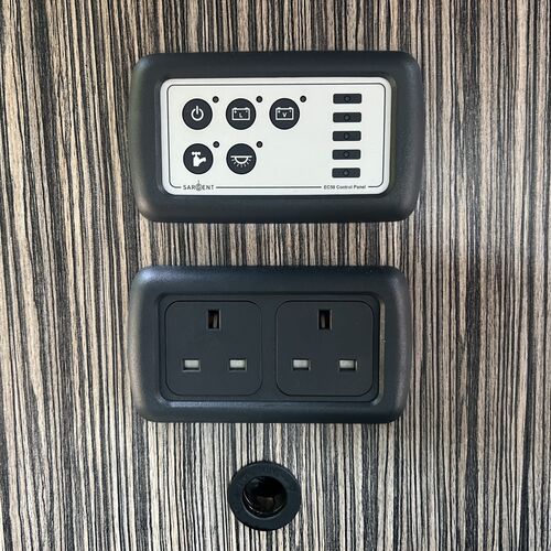 Toyota Granvia 3.0TD 4WD Auto Camper Van 4 Berth PRO Conversion 1996 Silver