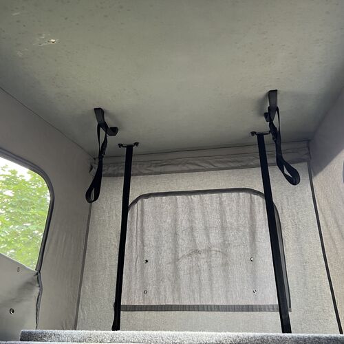 Toyota Granvia 3.0TD 4WD Auto Camper Van 4 Berth PRO Conversion 1996 Silver