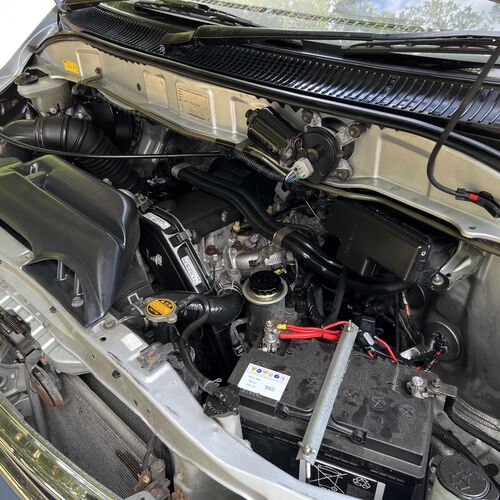 Toyota Granvia 3.0TD 4WD Auto Camper Van 4 Berth PRO Conversion 1996 Silver