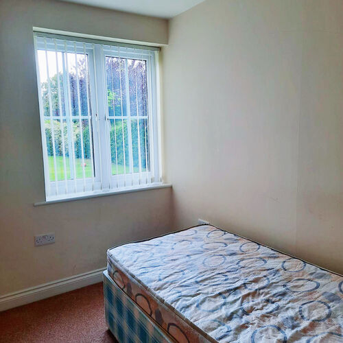 703 hyde rd, Gorton, M12 5PS