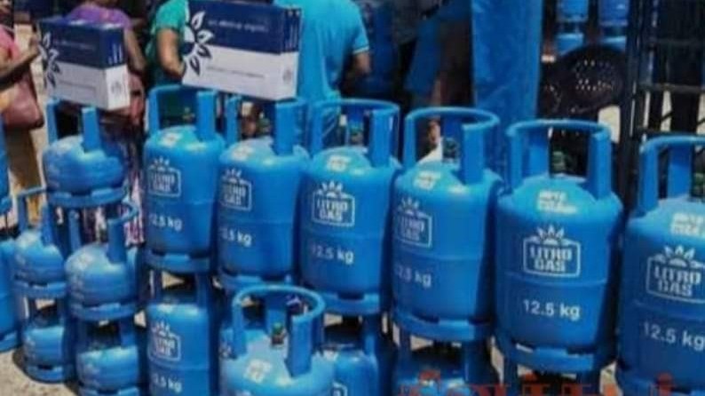 எரிவாயு சிலிண்டர் விலை குறைப்பு