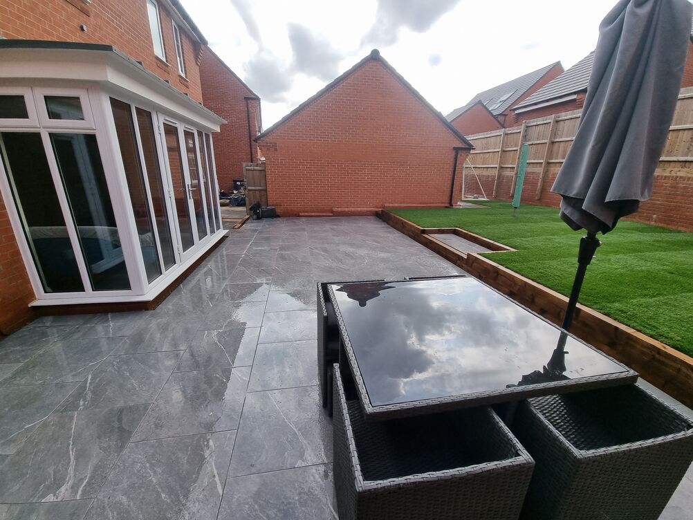 Gallery | Hd Landscaping | Landscape Gardening | Garden Maintenance Leighton Buzzard | Garden Design Bedfordshire