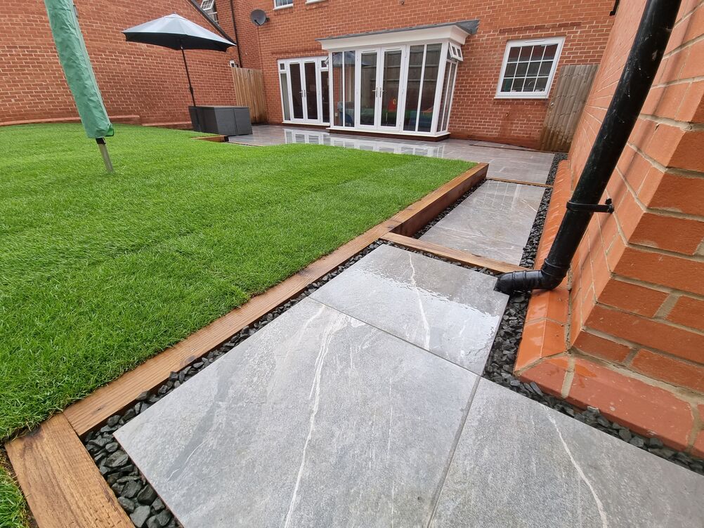 Gallery | Hd Landscaping | Landscape Gardening | Garden Maintenance Leighton Buzzard | Garden Design Bedfordshire