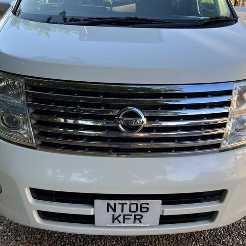 2006 Nissan Elgrand Northstar Camper Van 4 Berth 2.5V6 82179 miles Pearl White