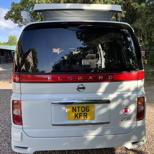 2006 Nissan Elgrand Northstar Camper Van 4 Berth 2.5V6 82179 miles Pearl White