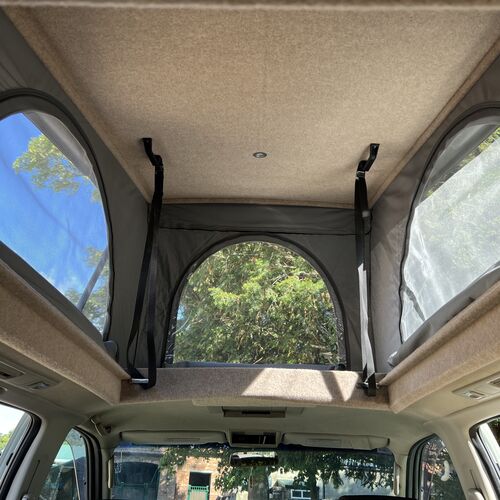 2006 Nissan Elgrand Northstar Camper Van 4 Berth 2.5V6 82179 miles Pearl White