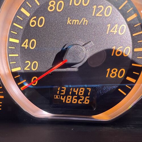 2006 Nissan Elgrand Northstar Camper Van 4 Berth 2.5V6 82179 miles Pearl White