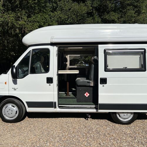 2004 Romahome Dimension R30 Citroen Relay 2.0 HDi Camper Van 2 Berth