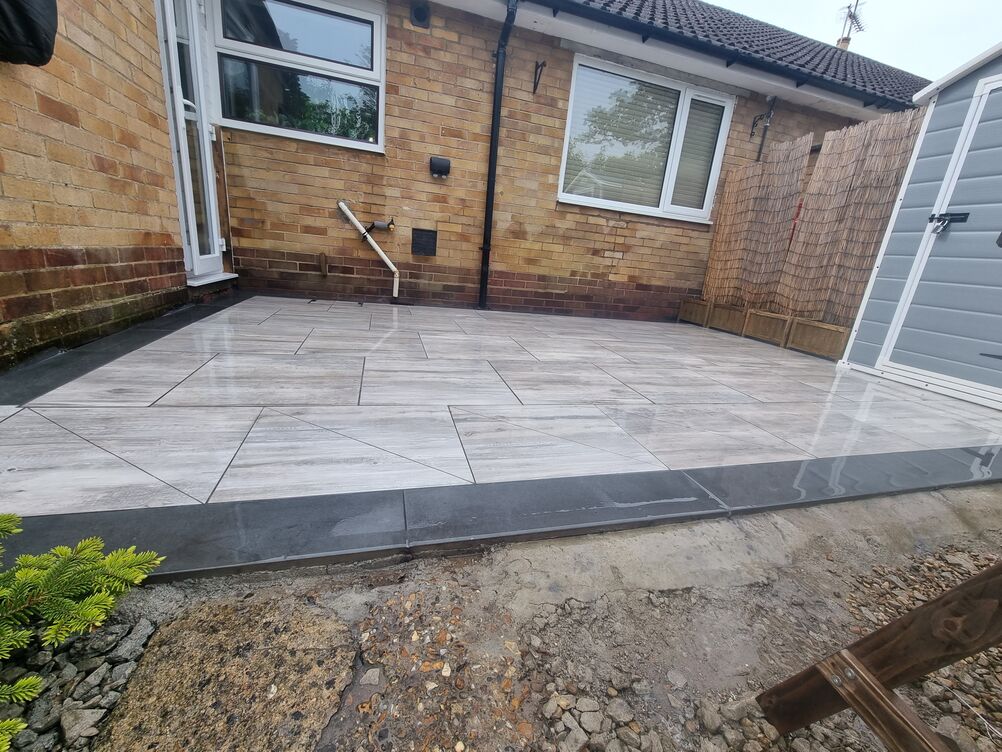 Gallery | Hd Landscaping | Landscape Gardening | Garden Maintenance Leighton Buzzard | Garden Design Bedfordshire