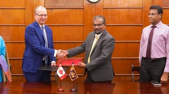 Canada and Sri Lanka sign a MoU to implement a Volunteer Cooperation program
