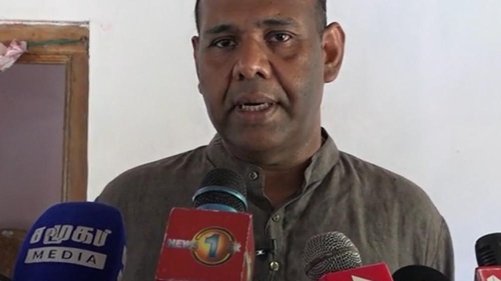 ரணில் விக்கிரமசிங்க இன்று கதைப்பதை நாளை மாறி செயற்படுவார் -  கஜேந்திரகுமார்