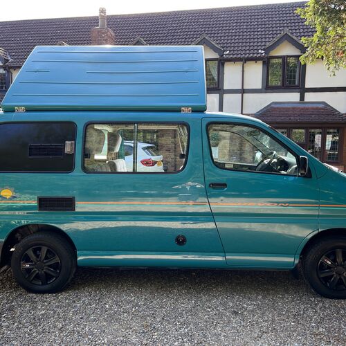 Devon Sunrise Toyota Hiace 2000 model Camper Van 2 Berth 2.4TD Heating/Toilet