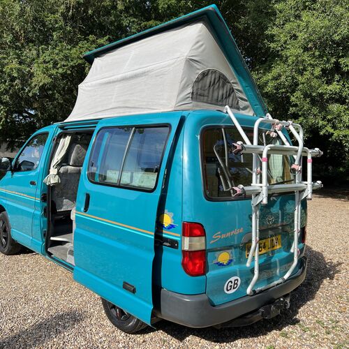 Devon Sunrise Toyota Hiace 2000 model Camper Van 2 Berth 2.4TD Heating/Toilet