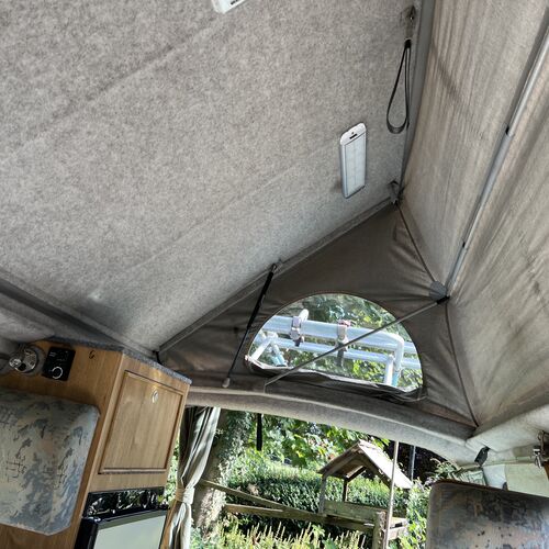 Devon Sunrise Toyota Hiace 2000 model Camper Van 2 Berth 2.4TD Heating/Toilet