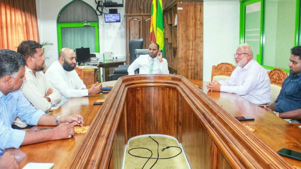 நிபுணர்களுடன் கலந்துரையாடல்