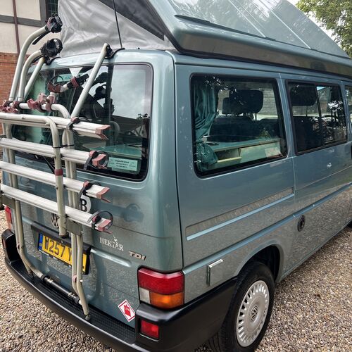 Bilbos Nektar Camper Van 4 Berth VW Transporter T4 SWB 2.5 TDi Automatic 04/2000