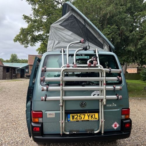 Bilbos Nektar Camper Van 4 Berth VW Transporter T4 SWB 2.5 TDi Automatic 04/2000