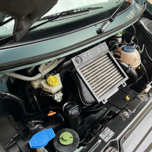 Bilbos Nektar Camper Van 4 Berth VW Transporter T4 SWB 2.5 TDi Automatic 04/2000