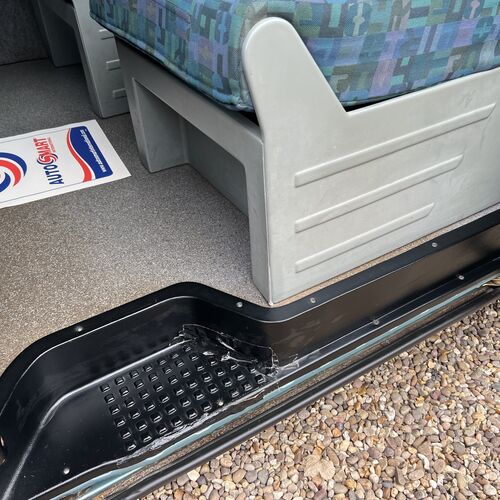 Bilbos Nektar Camper Van 4 Berth VW Transporter T4 SWB 2.5 TDi Automatic 04/2000