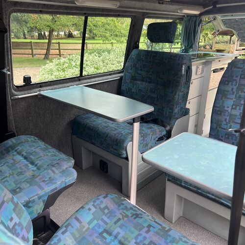 Bilbos Nektar Camper Van 4 Berth VW Transporter T4 SWB 2.5 TDi Automatic 04/2000