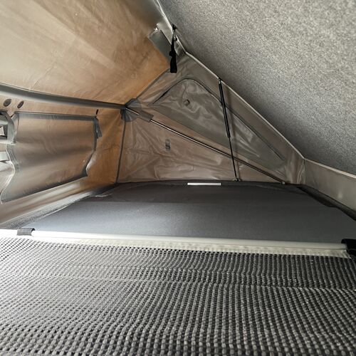 Bilbos Nektar Camper Van 4 Berth VW Transporter T4 SWB 2.5 TDi Automatic 04/2000