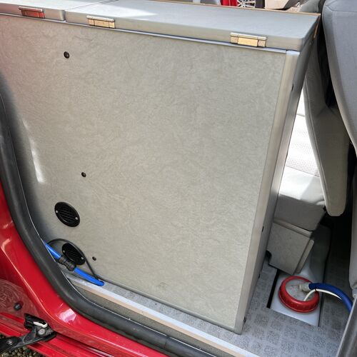 2009 Wellhouse Camper Van VW Caddy Maxi Life 1.9 TDi - ONLY 51745 MILES - RARE!